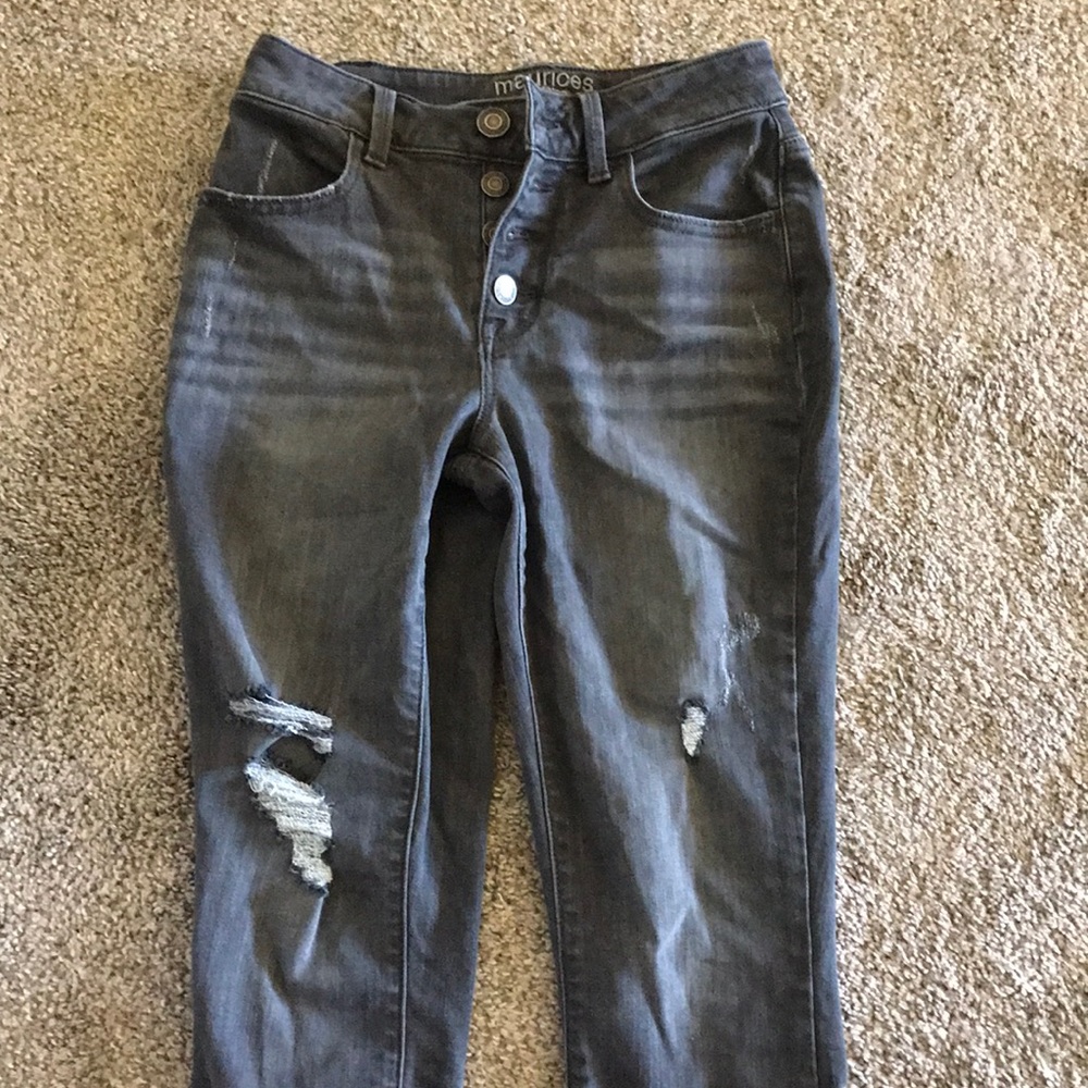 Maurice’s grey wash skinny jeans/jeggings